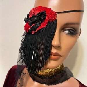 Elegant Red Burlesque Pirat Steampunk Halloween Eyepatch One of a kind Fringes